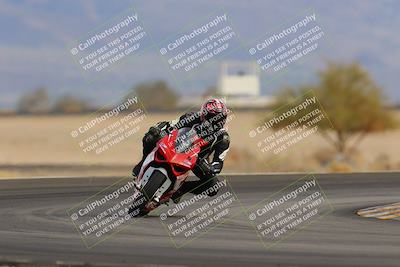 media/Dec-17-2022-SoCal Trackdays (Sat) [[224abd9271]]/Turn 15 (155pm)/